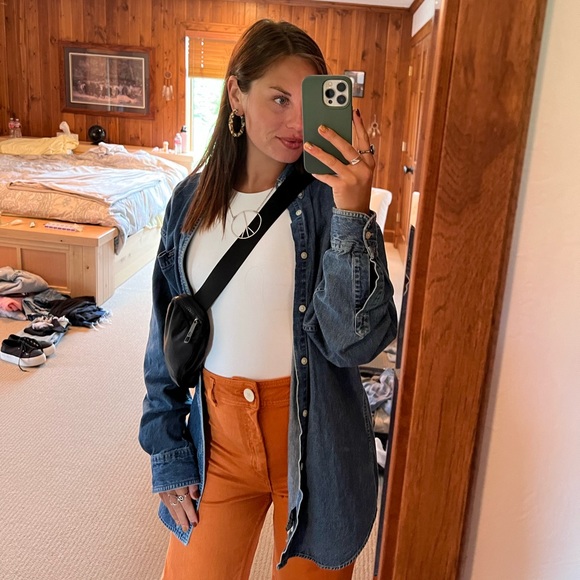 Meet your Posher, Sarah - Picture 1 of 1